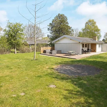 Ferienhaus 4 Star Holiday Home In Stubbek Bing